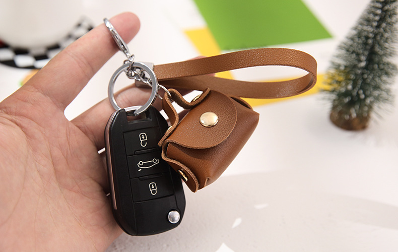 Unisex Solid Color Pu Leather Hook Loop Coin Purses display picture 1