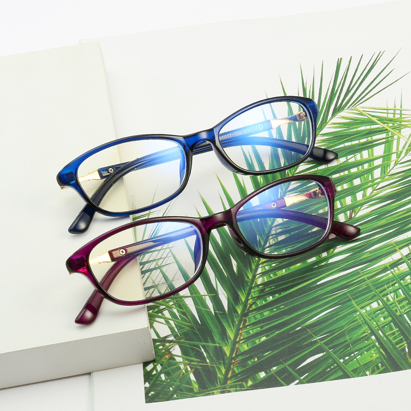 厂家直供平光眼镜女士防辐射电脑手机护目眼镜平面镜批发d056|ms