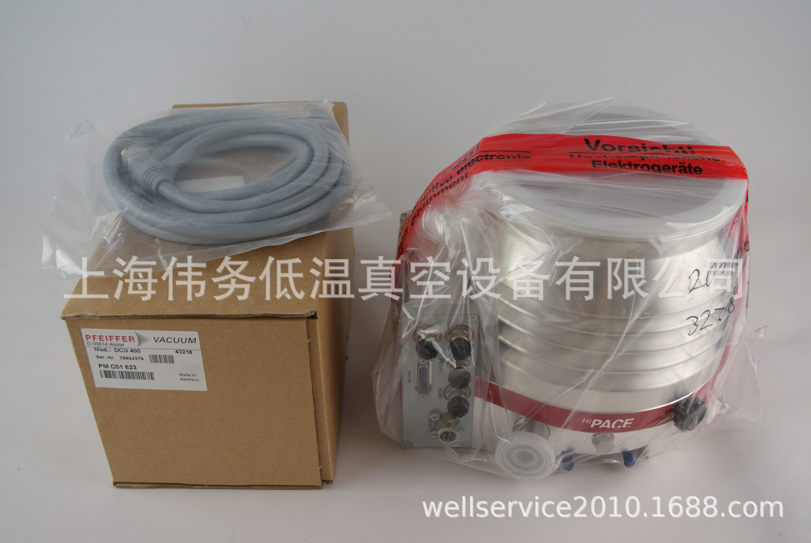 Pfeiffer HiPace 700 ISO-K DN160 inlet & TC400 & DCU400