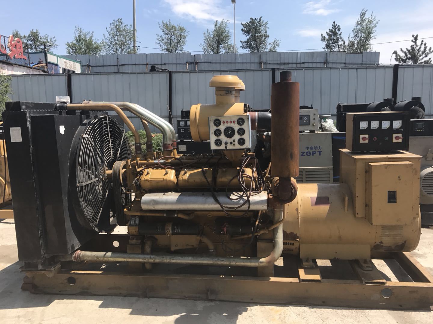 辽宁沈阳供应500KW上柴发电机组500千瓦上柴股份二手柴油发电机组