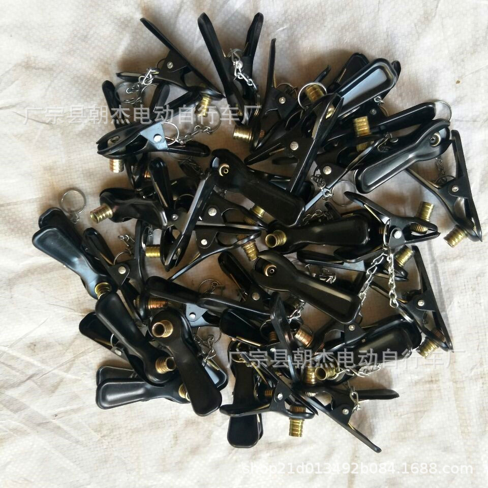 厂家供应打气筒配件 打气筒夹子 电泳漆镀锌接头英式嘴铁夹子