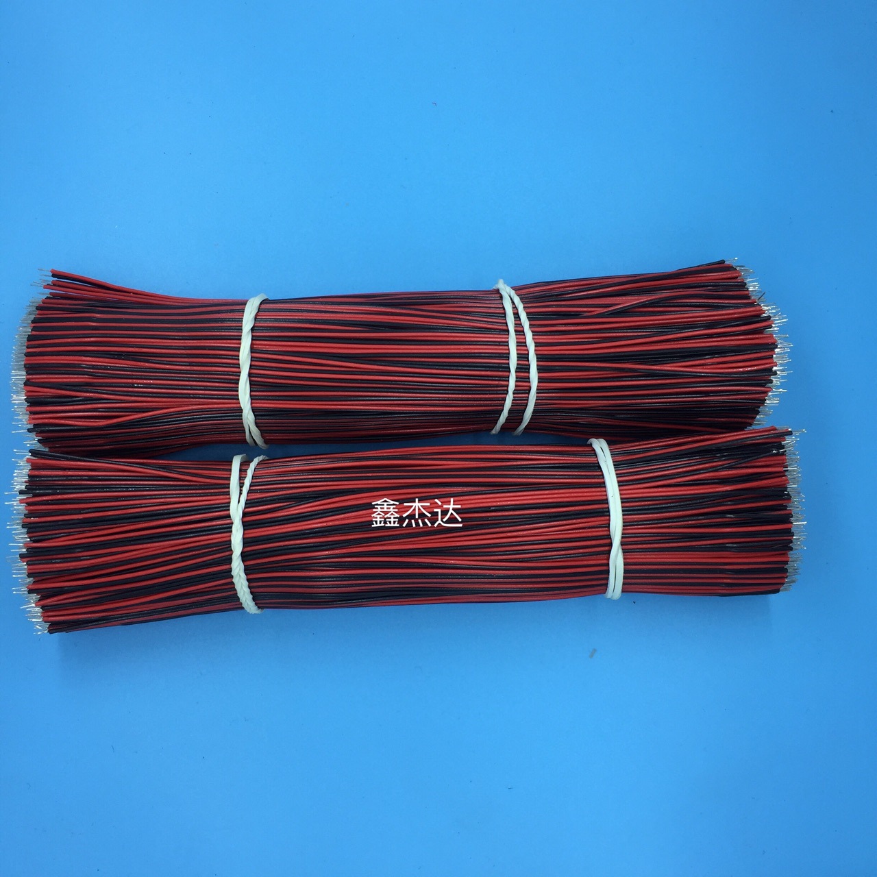 专业定做排线7/0.8mmx2p 3pled显示屏连接线 小马达开关电线