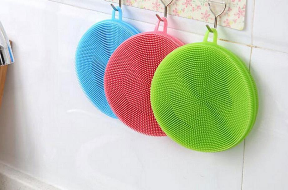 Silicone Dishwashing Brush Round Fruits And Vegetables Cleaning Brush Potholder Kitchen Supplies display picture 5