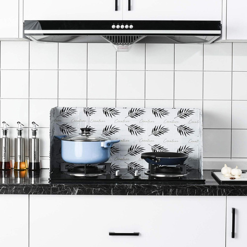Gas stove aluminum foil oil baffle, creative kitchen cooking oil baffle, household stove anti-splash oil baffle