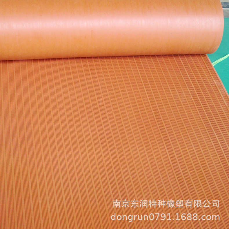 热销供应防滑条纹橡胶板 条纹防静电橡胶板 天然条纹橡胶板