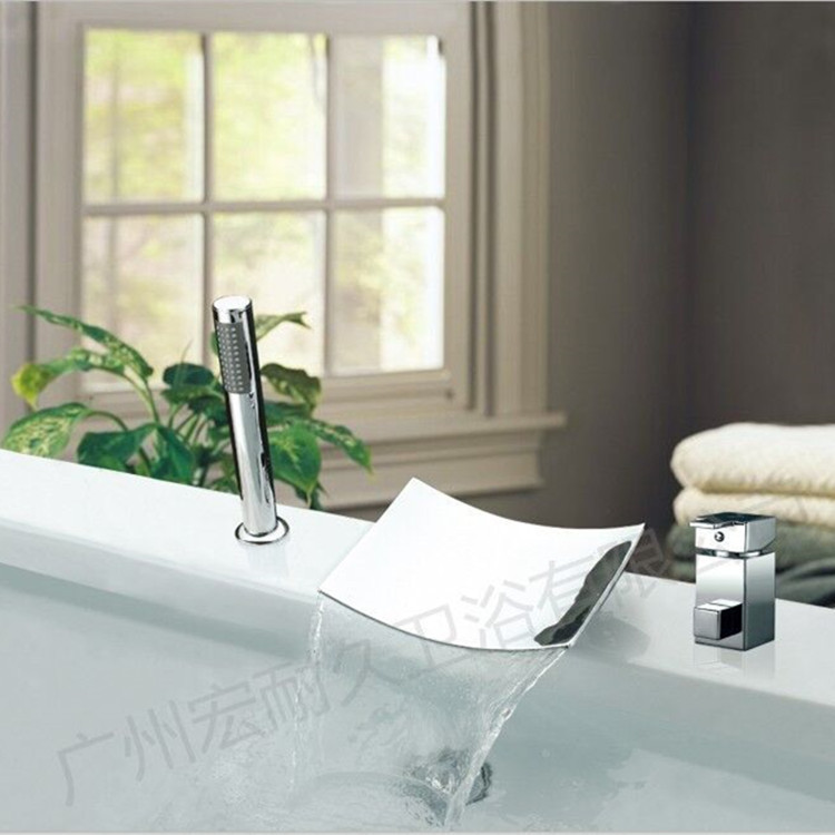 American Amazon ebay European Style Waterfall Bathtub Faucet Separated Faucet Bathtub Faucet