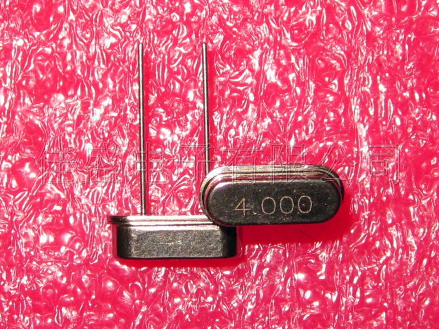 晶振 石英谐振器 4M Hz 直插两脚 HC-49S 无源晶振 36元/包