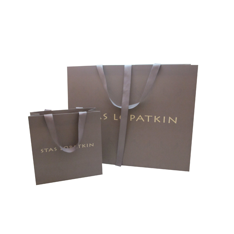 高档男士黑色纸袋 服装包装手提袋 商务西装纸袋印刷 欢迎订购