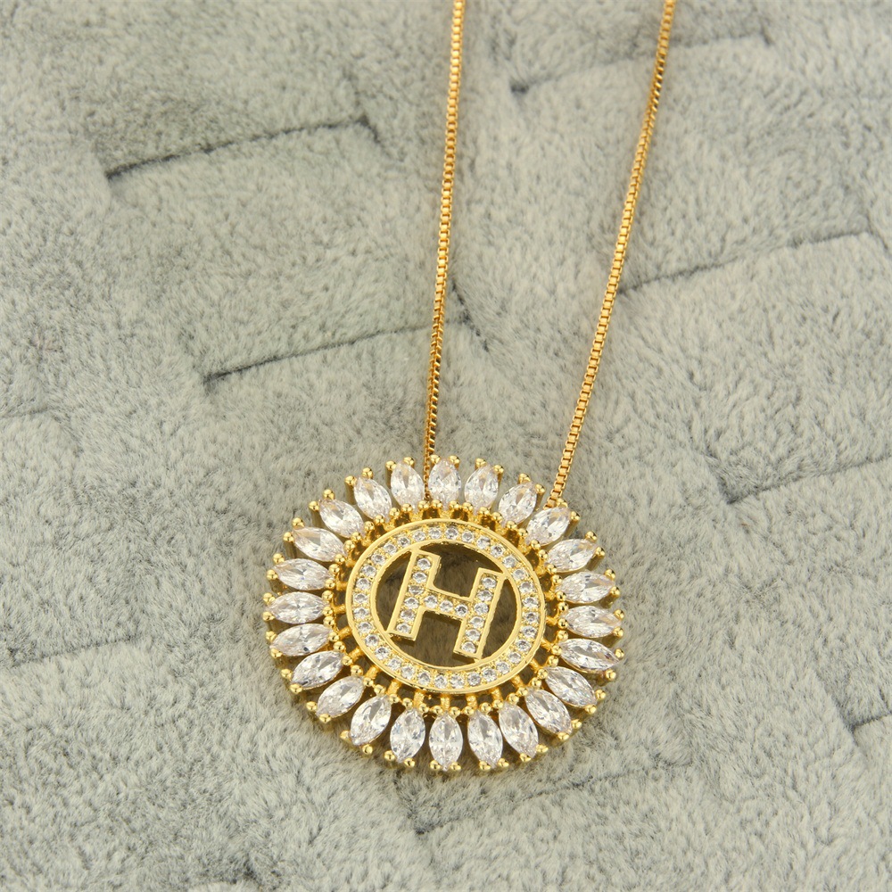 Empire Necklace (HJ604) main image 1
