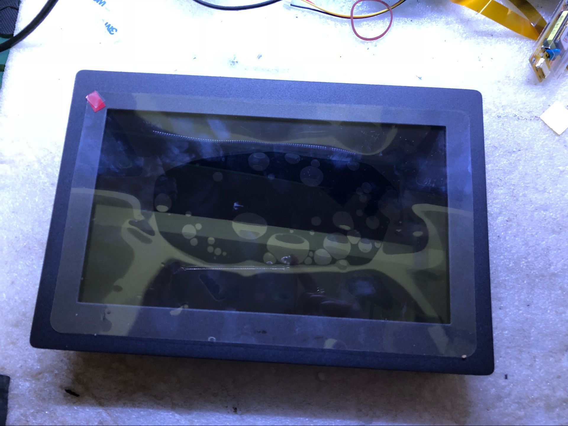 14.1寸工业显示器  嵌入式工业显示器现货供应质量保证