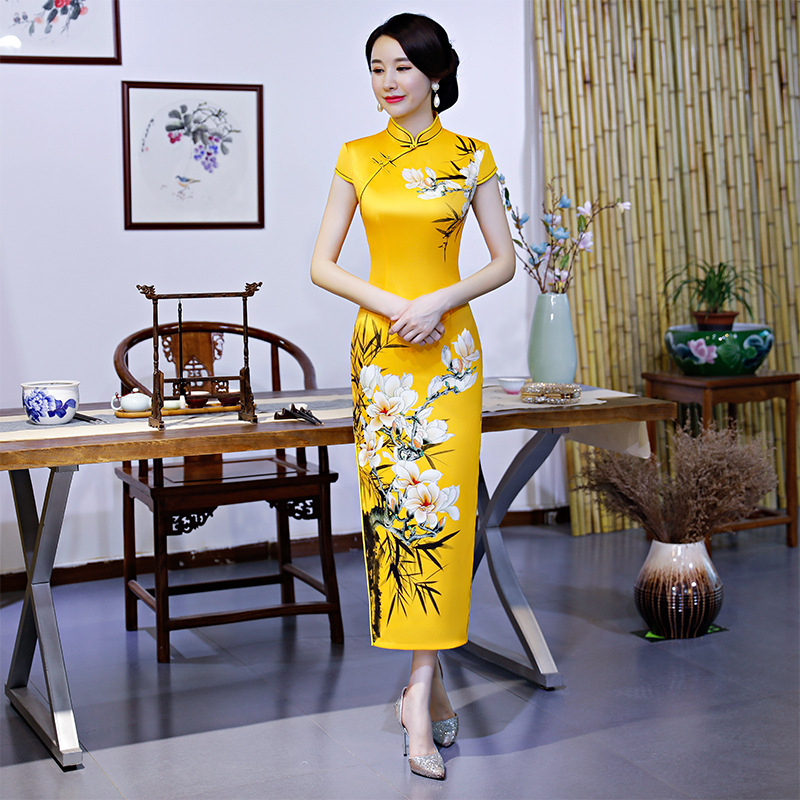 Long paragraph dress 2020 summer new pattern Shanghai Improvement Self cultivation Retro Chinese style Add fertilizer Large show Catwalk