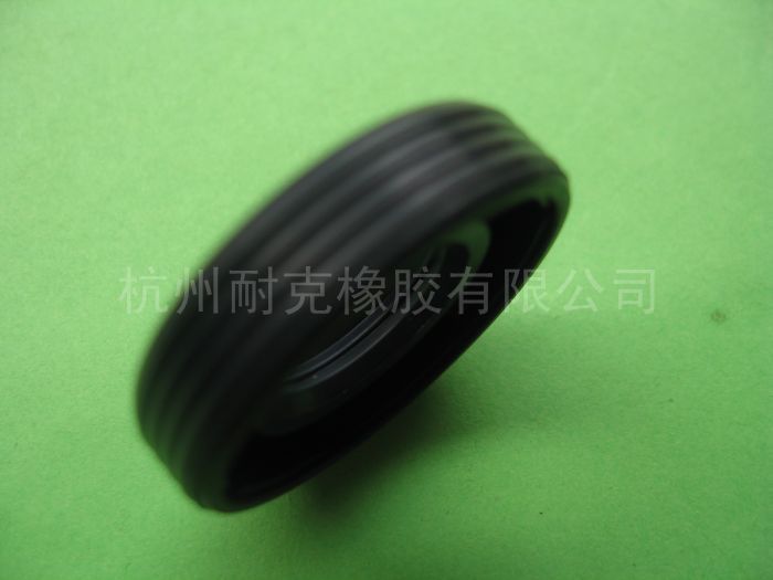 骨架油封德国CTY油封同源TG4油封外螺纹内径15-30