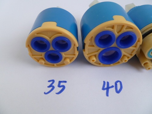 Hot and cold faucet valve core mixing valve kitchen basin shower 25/35/40 high-foot ceramic valve core repair accessories