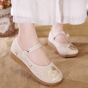 old Beijing cloth shoes female Chinese wind restoring ancient ways is comfortable shoes embroidered shoes hanfu