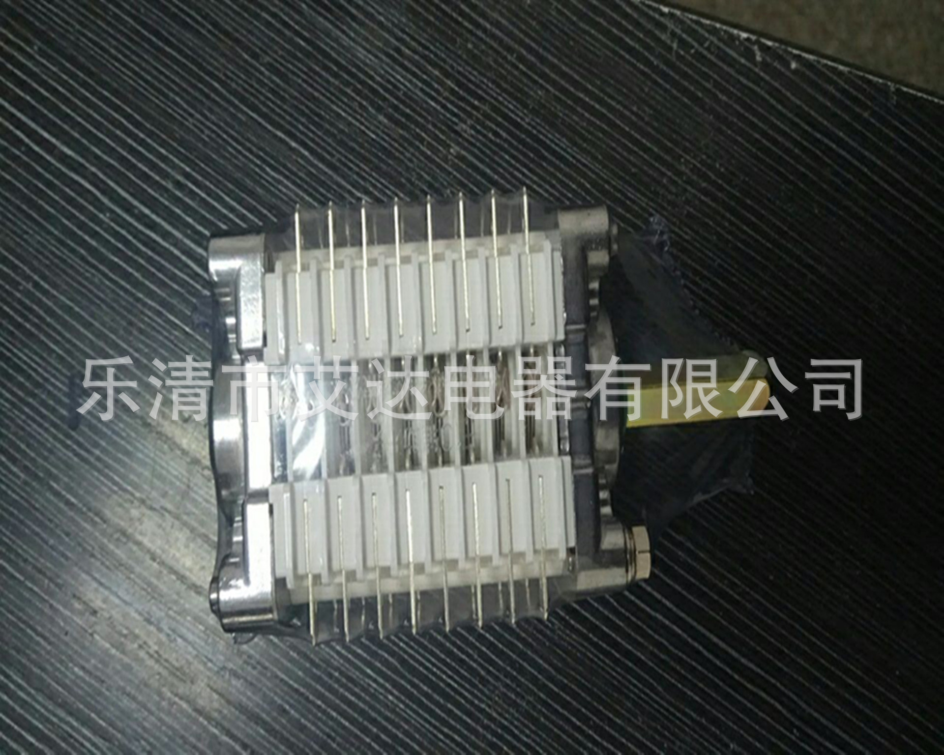 ZN28 ZN12 VS1 ZN63A真空断路器配件辅助开关F10-22II 11/W2