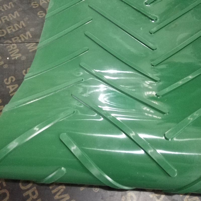 厂家直销绿色八字纹输送带 PVC输送带 花纹输送带 运输带工业皮带