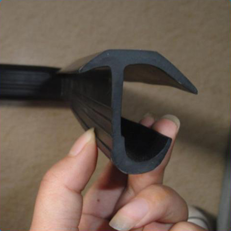 汽车TPE密封条材料 哑光 雾面 环保无毒 耐老化 抗撕裂 符合ROHS