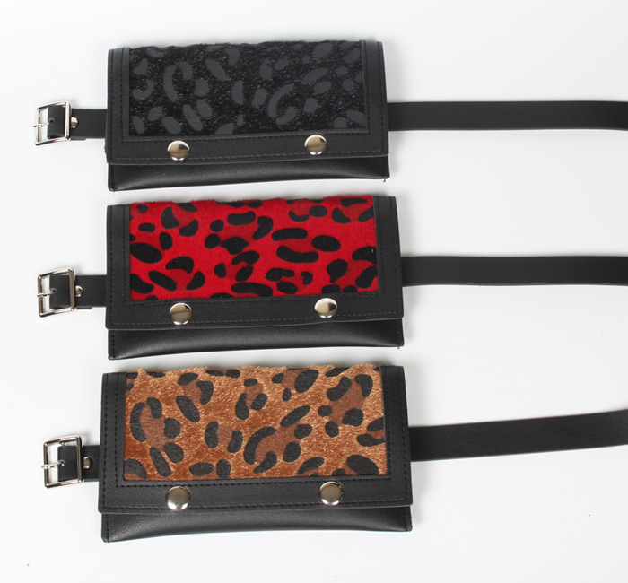 Retro Colorful Leopard Print Waist Bag display picture 2