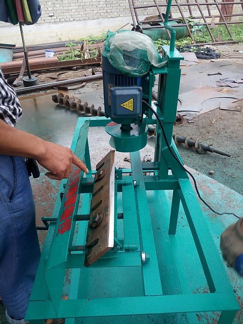 河北正兴塑料机械供应磨刀机 本厂生产粉碎机刀片打磨机