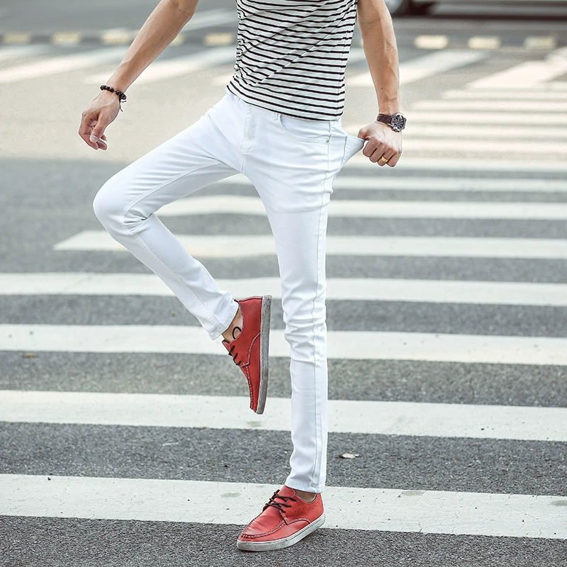 Elastic white jeans, trend summer trousers