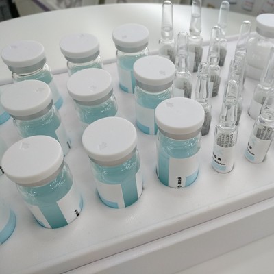 小分子玻尿酸补水润颜套补水保湿滋润美容院面部护理套盒厂家批发|ms