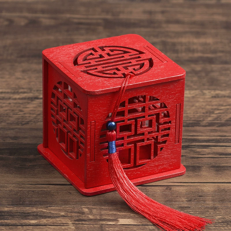 Свадебные принадлежности Китайская коробка для конфет Коробка для конфет Персонализированная креативная деревянная полая коробка для конфет в китайском стиле