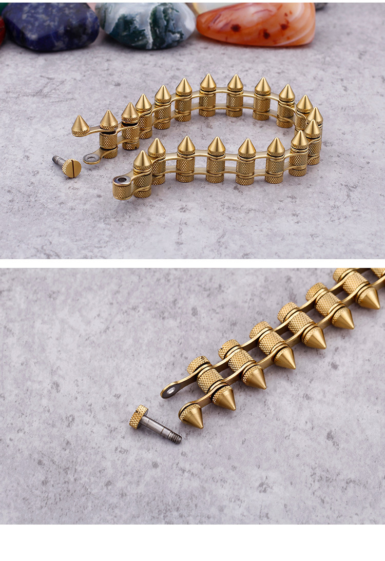 Fashion Geometric Titanium Steel 18K Gold Plated Bracelets In Bulk display picture 3
