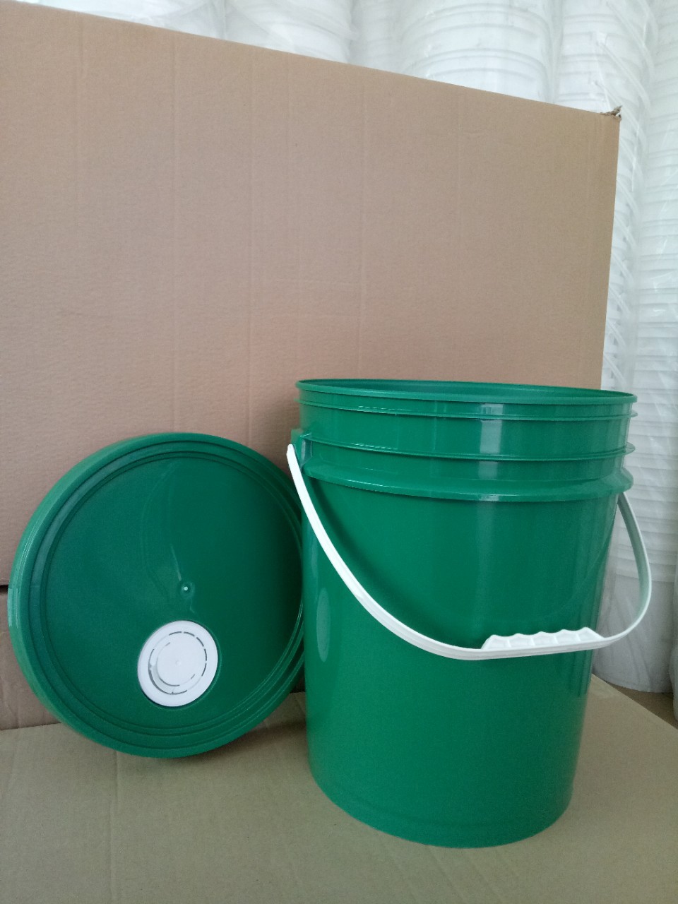 18L绿色油嘴桶 润滑油桶化工食用塑料桶加厚塑料桶