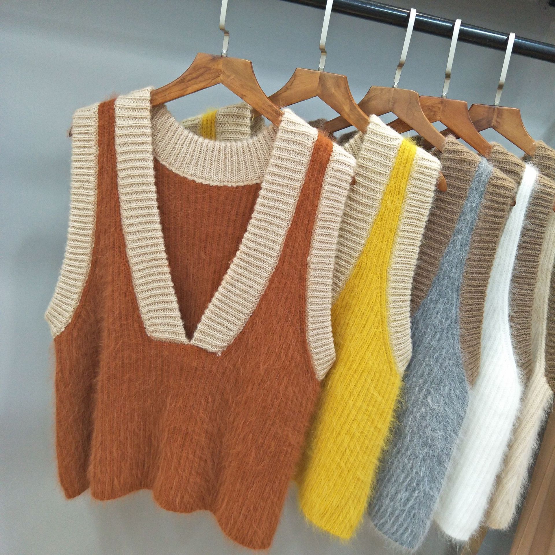 Gilet femme en Tricot - Ref 3317572 Image 13