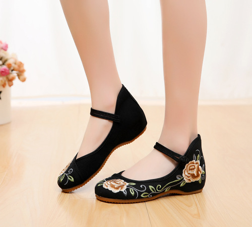 Tulip upgrade Chinese folk dance hanfu embroidered shoes with thickened rib soles women dancing shoes in national square