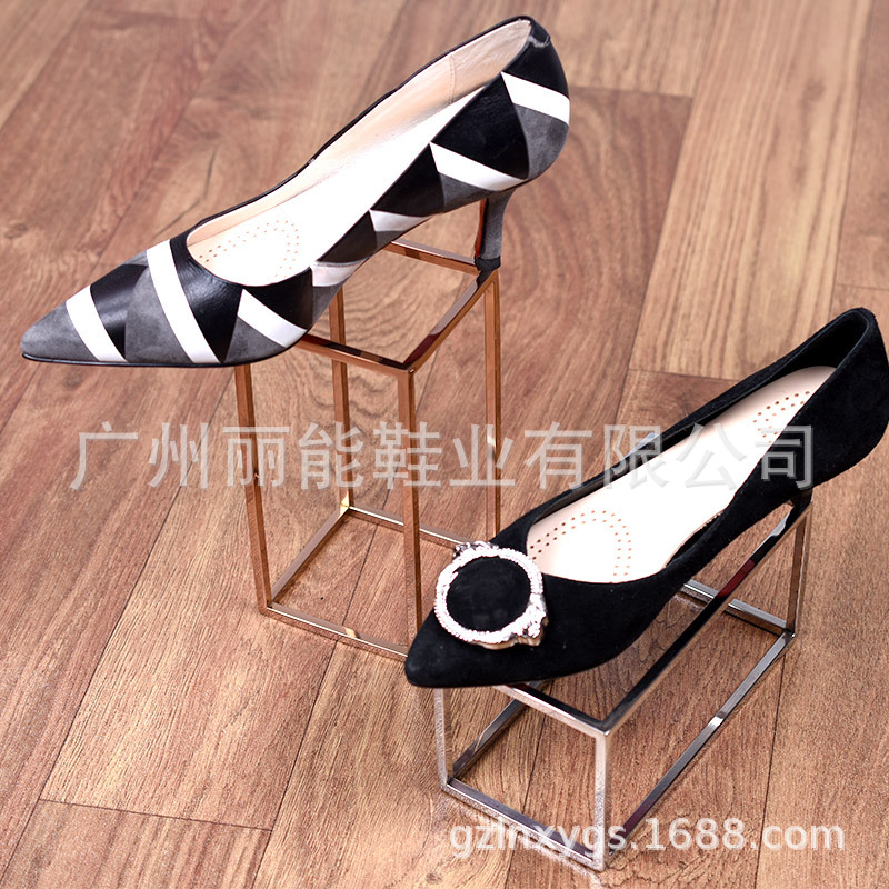 厂价不锈钢镂空架方框架金属鞋架鞋子陈列架摆放架鞋展架直销