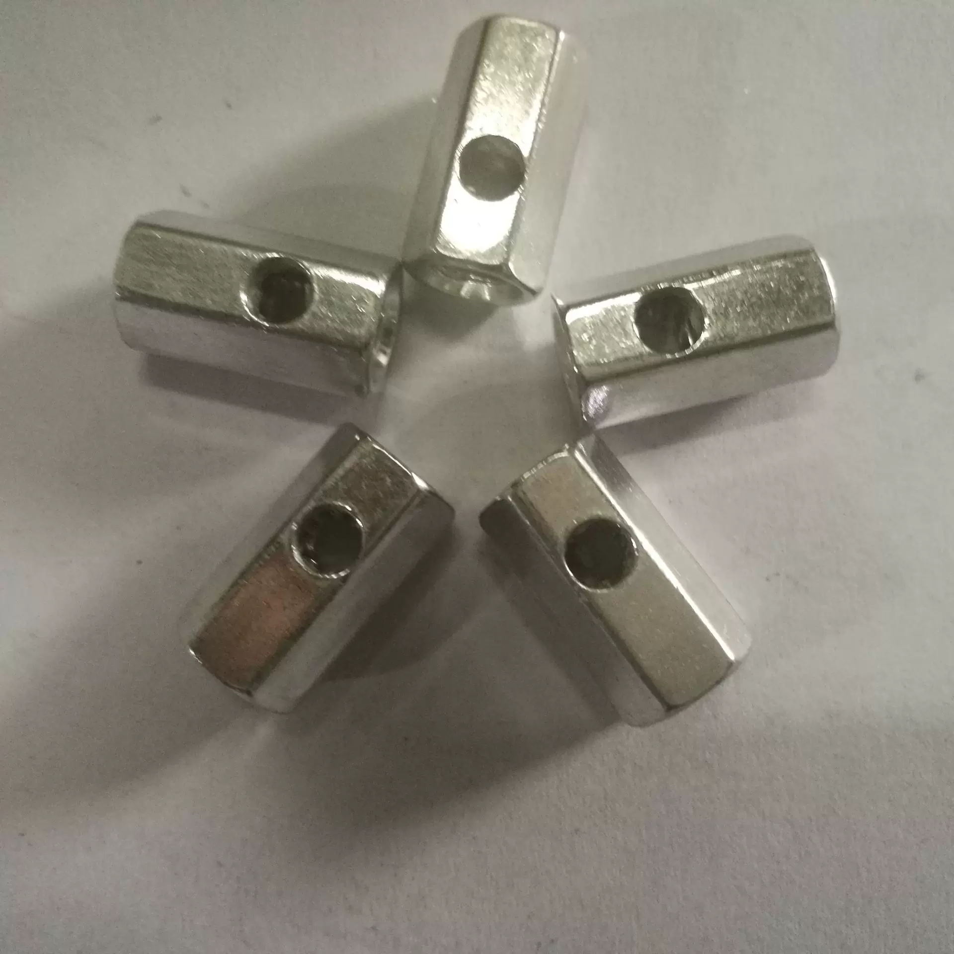 厂家直供铝制六角光缆固定柱接续盒加强芯光缆交接箱接线柱压线柱