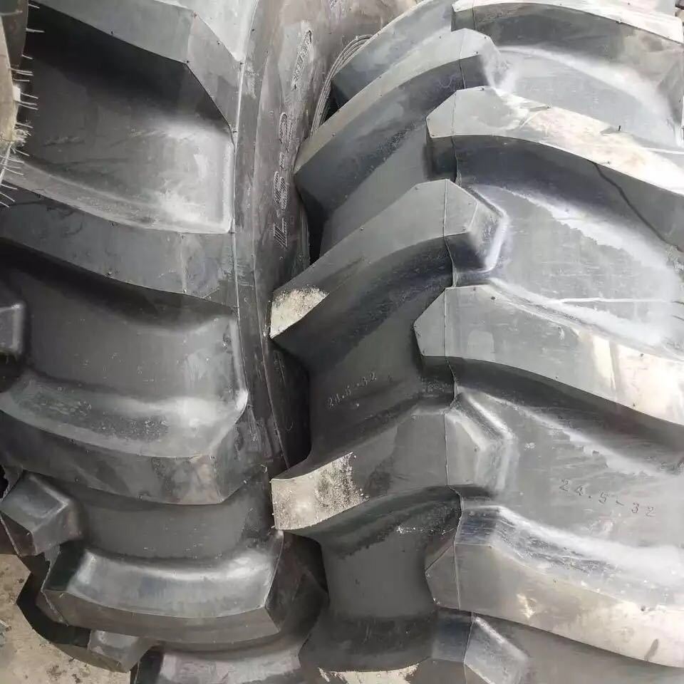 长期供应24.5R32 收割机 人字花纹 后轮轮胎 耐磨防滑