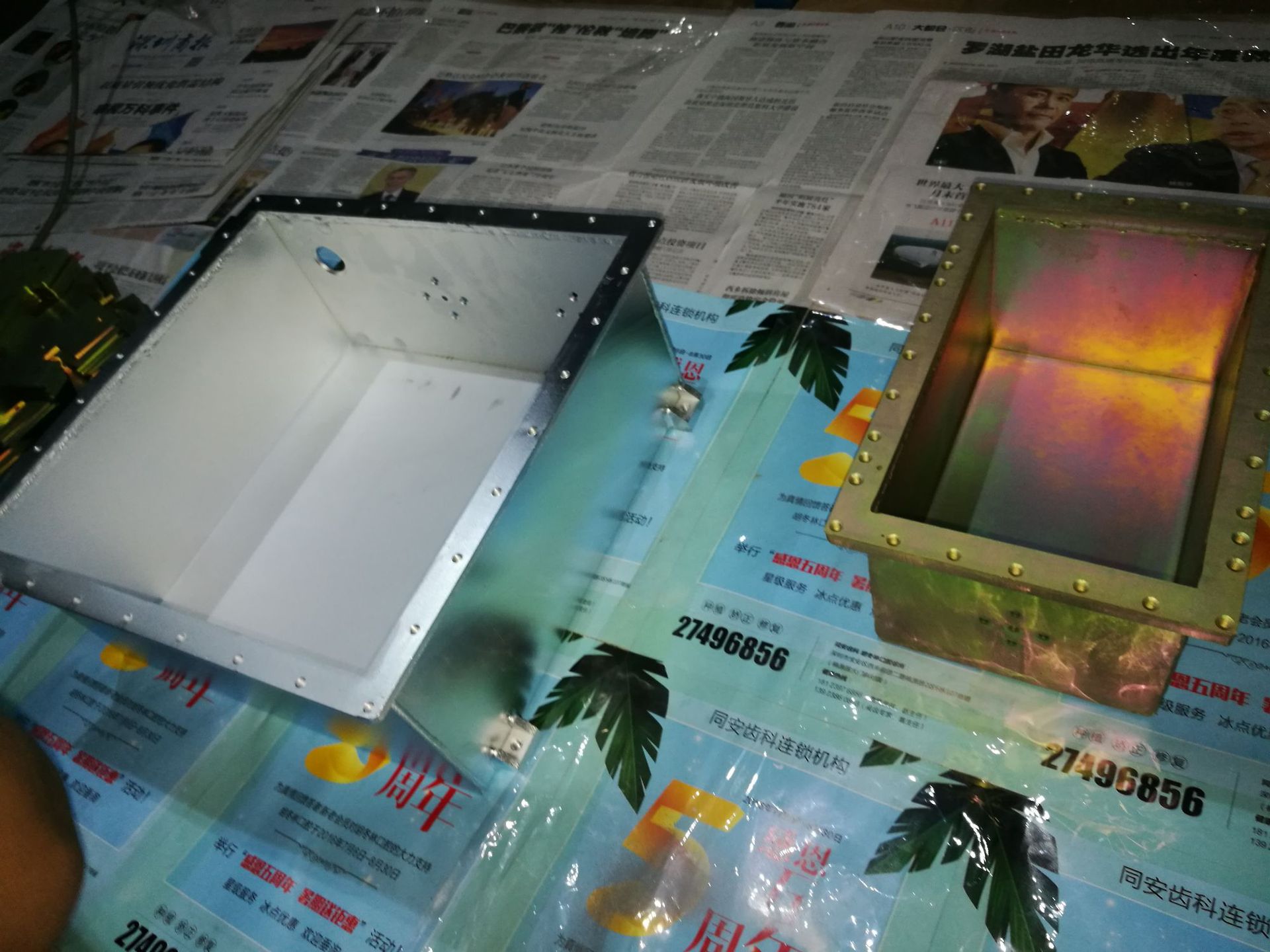 供应 电镀厂 本厂主营：电镀锌，电镀铬，电镀金，真空电镀