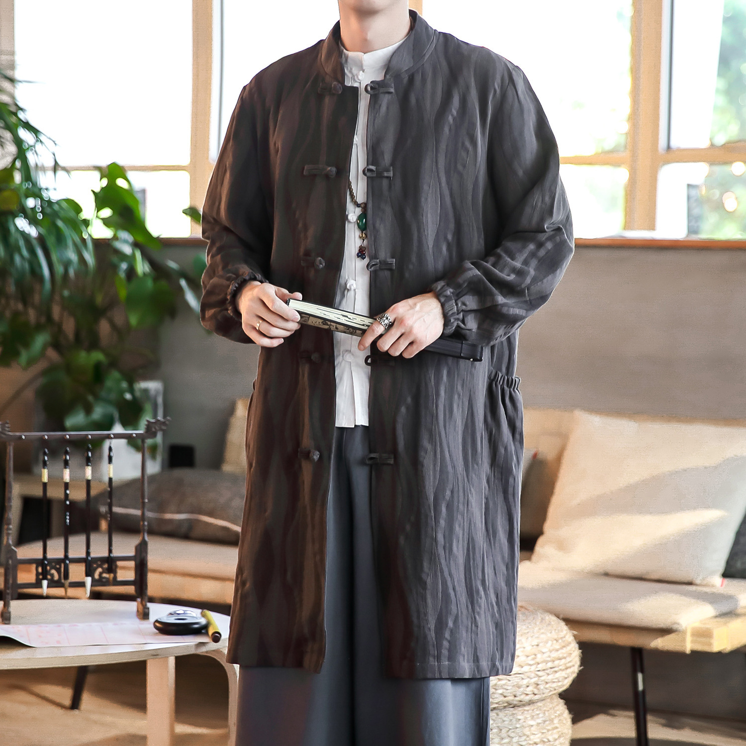 2018 Autumn new pattern Large Chinese style Cotton and hemp Long sleeve Flax Mid length version Windbreaker frog jacket coat