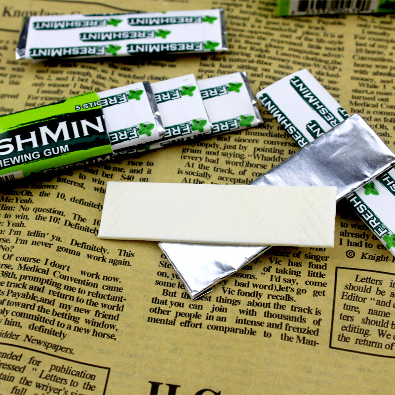 Exported to the U.S. FRESHMINT Chewing gum Fresh breath candy Mint A single Price 20 strip