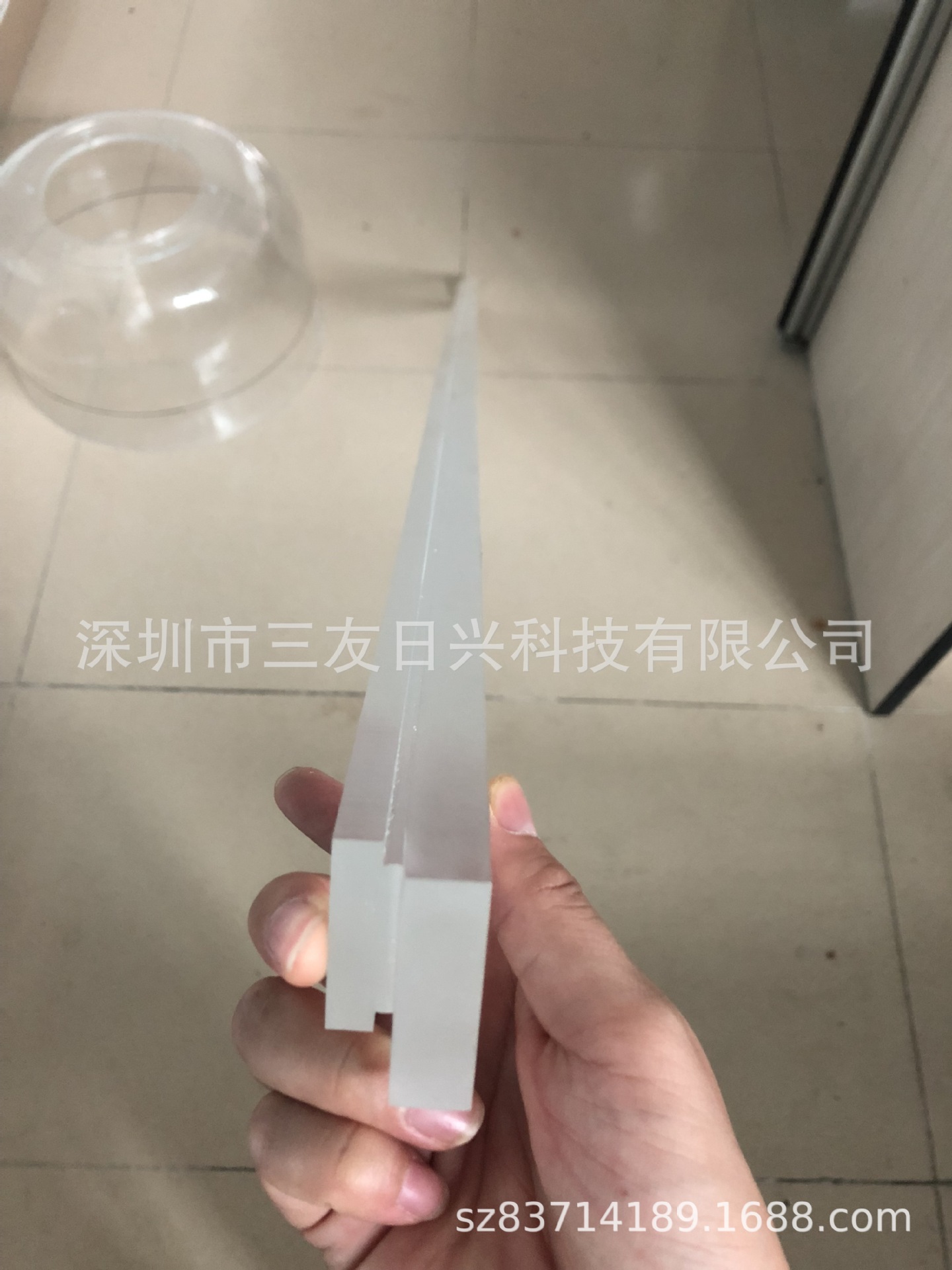 有机玻璃激光切割，有机玻璃雕刻，各类亚克力切割，雕刻供应