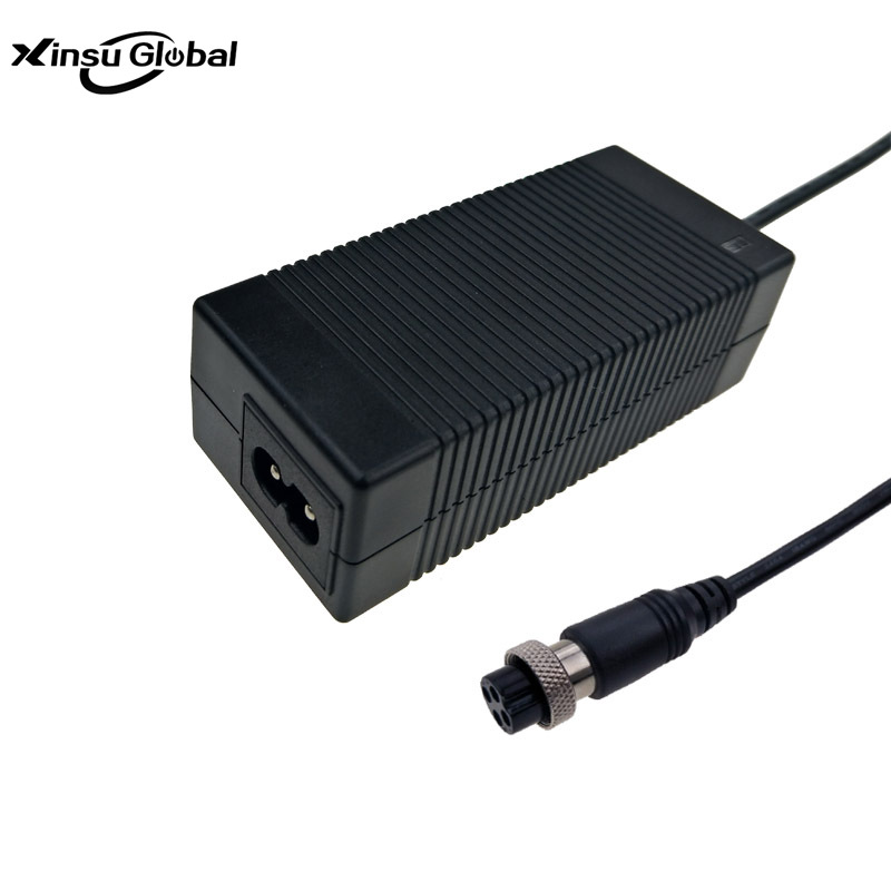 14.6V2.5A磷酸铁锂充电器 SAA RCM C-Tick认证铁锂电池组充电器