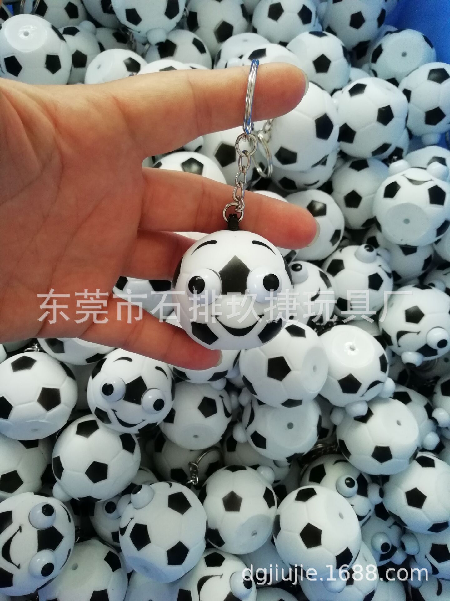 D6A124E55198FE0EFB0395FFCE8397