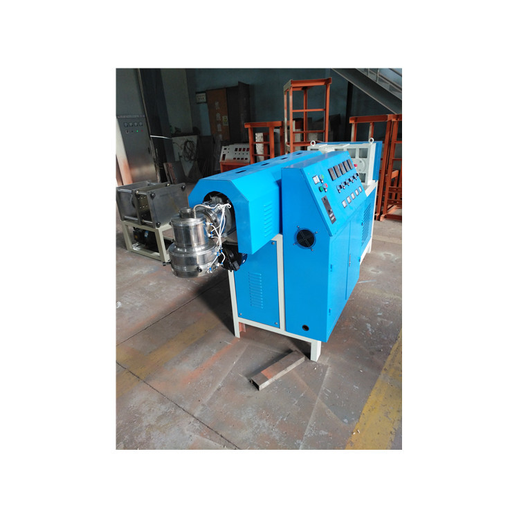 塑料机械，挤出机，拉管机，塑机辅机。|ms