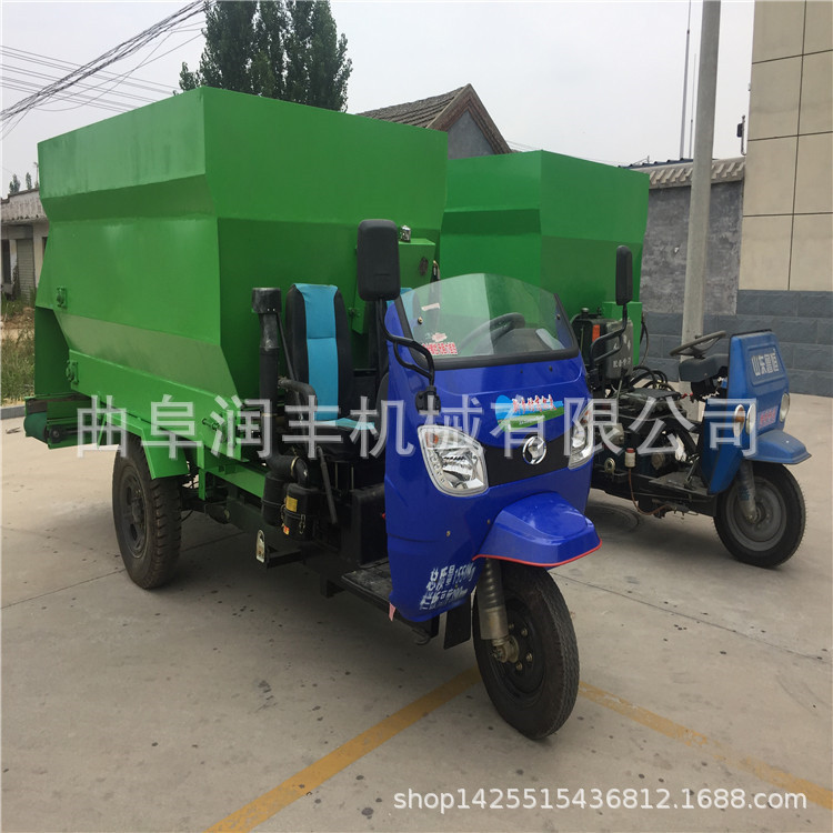 液压出来喂料机 宁都县第五代撒料车