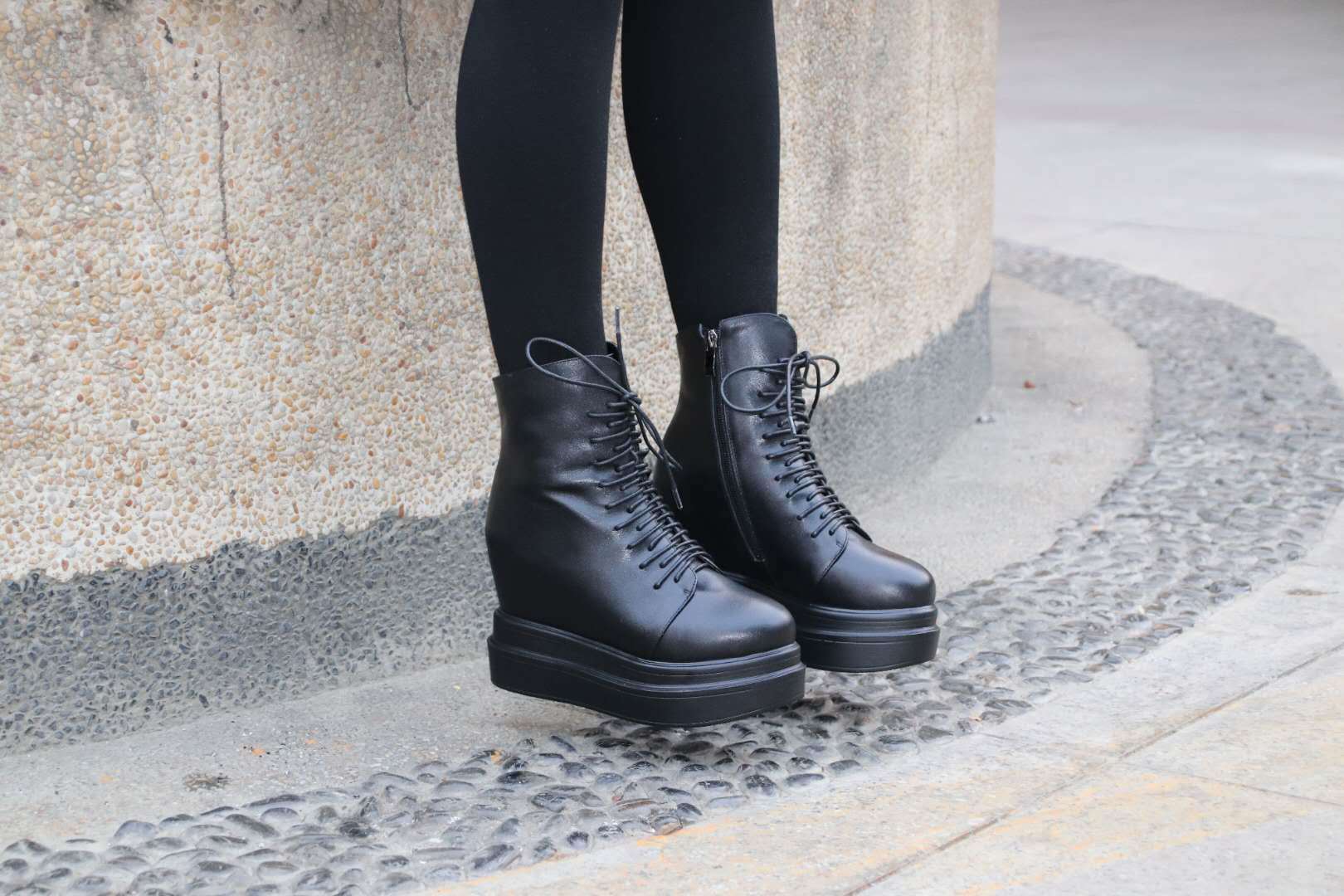 Bottes femme en En cuir - Ref 3355464 Image 20