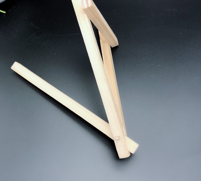 153851577728243100_副本