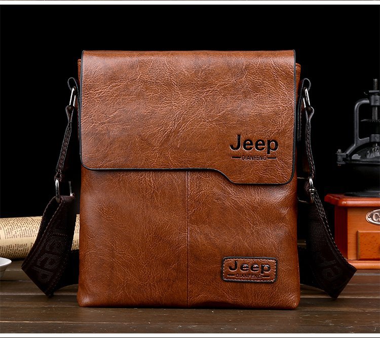 Men's Letter Pu Leather Zipper Shoulder Bag display picture 2