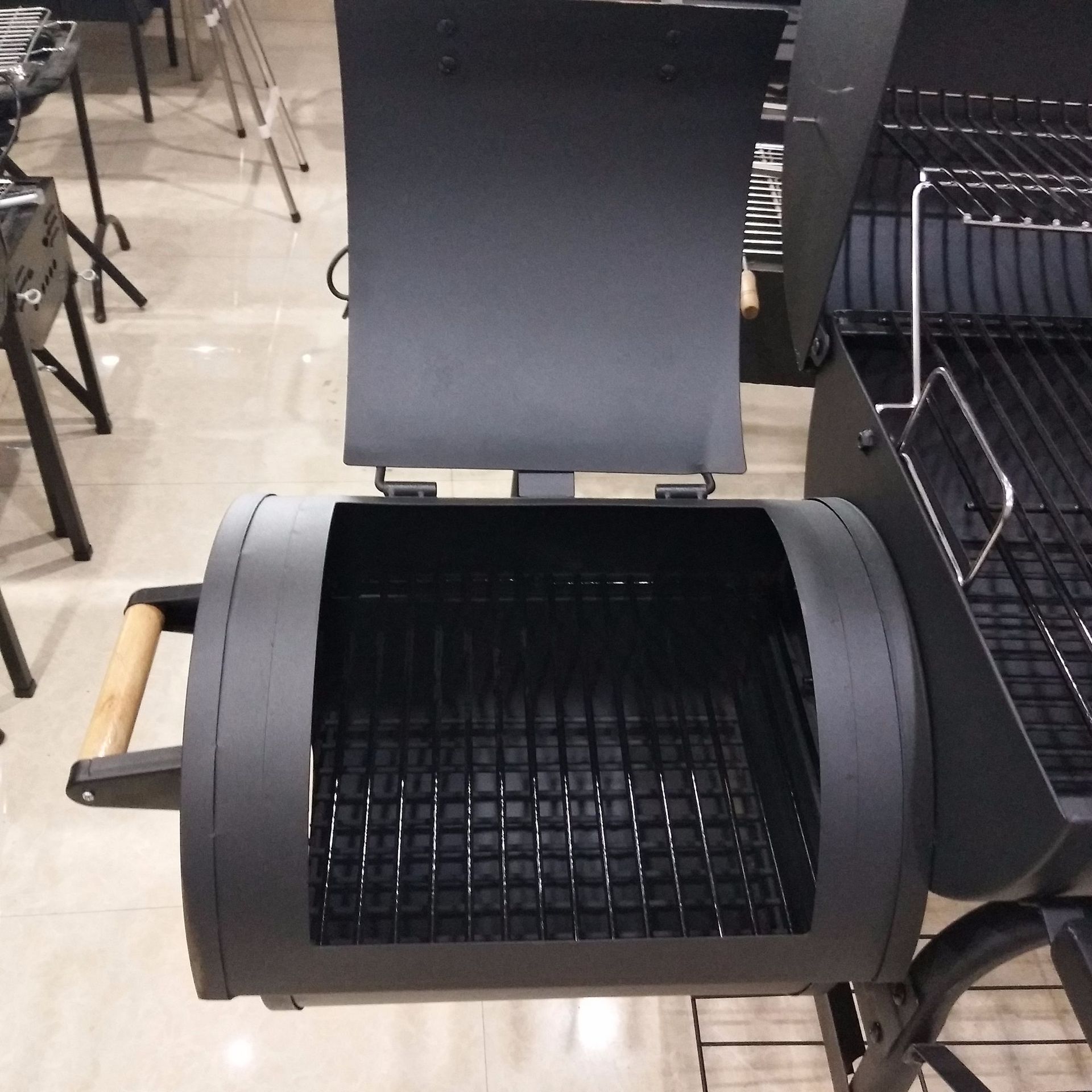 Suministro directo de fábrica carta media horno barbacoa horno patio barbacoa parrilla horno de carbón grande