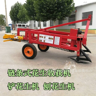 聊城收花生机链条款花生夹秧机四轮车带花生夹子机花生秧铺放整齐