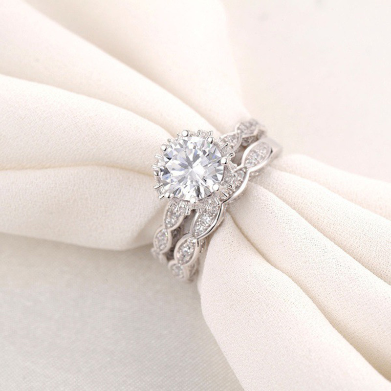 Fashion Diamond Round Inlaid Zircon Alloy Double Layer Ring Wholesale display picture 1