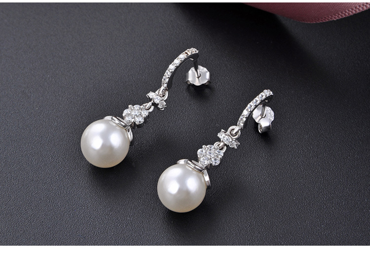 S925 Sterling Silver Long Pearlmicro-inlaid Zircon Shell Beads Earrings display picture 3