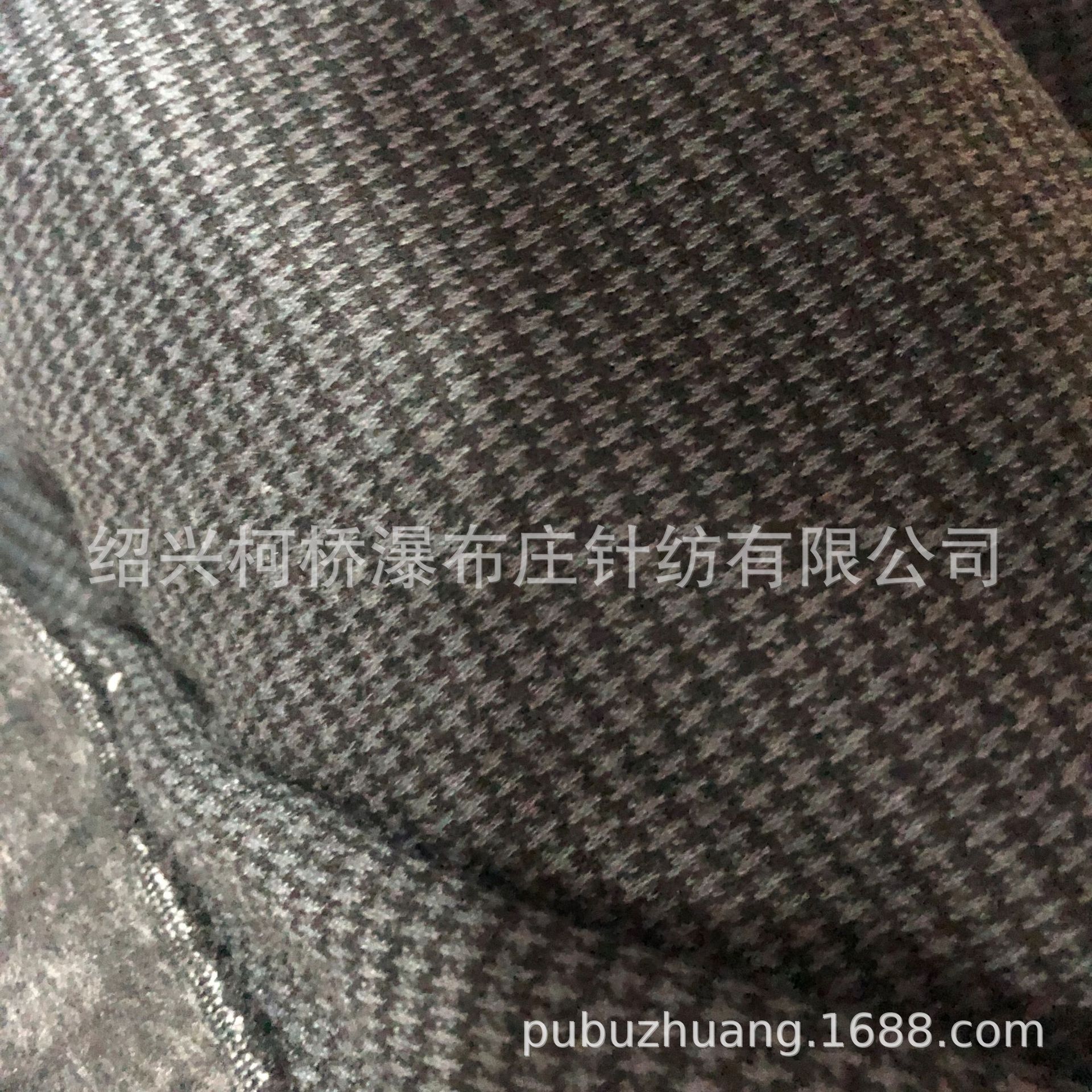 厂家直销针织全涤提花不倒绒面料 高档保暖内衣面料