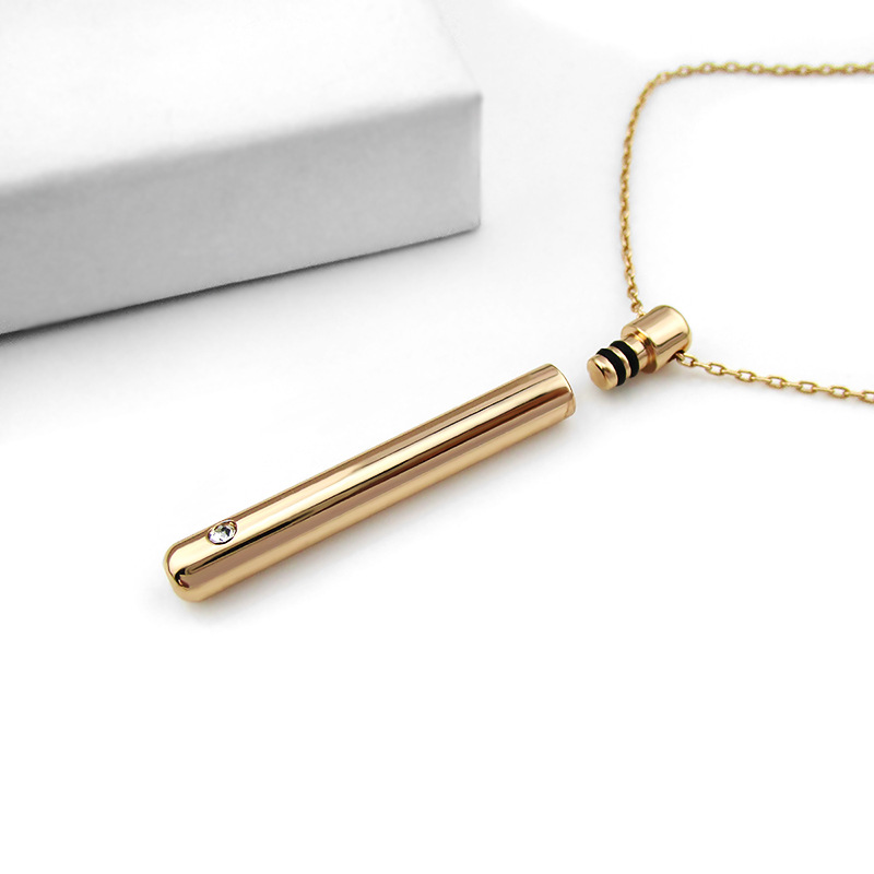 Casket Necklace Cylindrical Perfume Bottle Pendant With Zircon Clavicle Chain display picture 7
